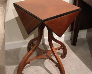Mahogany Georgian handkerchief side table by Baker (16.5” square, 26.5” tall)