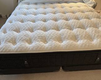 Hotel Collection Vitagenic king mattress