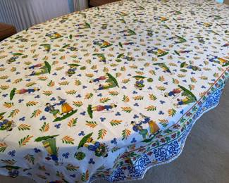 Le Cluny Quimper tablecloth