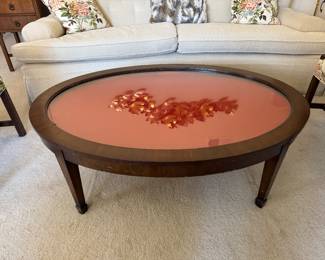 Vitrine coffee table 