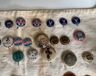 Collection of antique & vintage pinback buttons