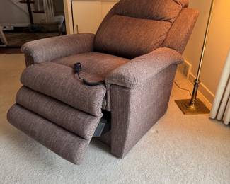 Lazy Boy lift recliner