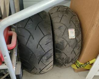 Motorcycle tires