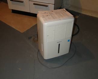 Dehumidifier 
