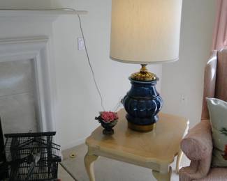 Blue blue glazed table lamp