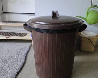 Garbage can, perfect for storing salt, or birdseed