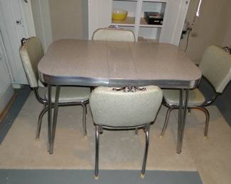 Mid Century Modern table and chair set