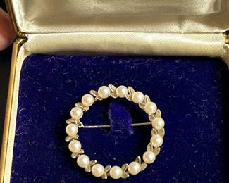 Sterling Silver and Pearl Pendant - Spot Priced