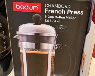 NEW FRENCH PRESSED COFFEE MAKER
