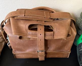 WATERPROOF LEATHER BAG