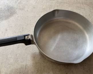 WAGNER MAGNALITE SKILLET