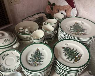Spode - Christmas Tree Pattern