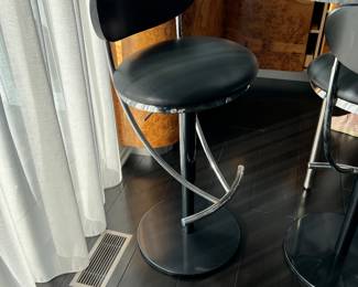 These stools need to remain in place until the house is sold - but we can presell them