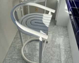 These stools  need to remain in place until the house is sold - but we can presell it