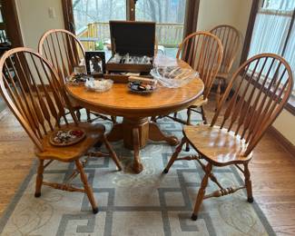 Kitchen Table & Chairs 