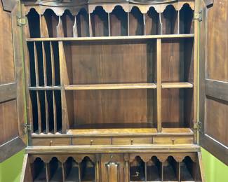 Detail of Interior of Secretary