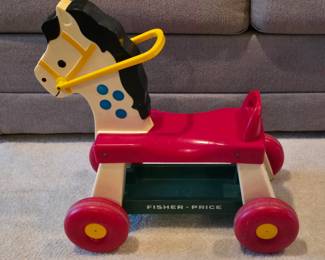 1976 Vintage Fisher-Price Rinding Horse - in great shape! 