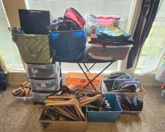 Wooden hangers, wooden shoe stretchers, other closet organizers