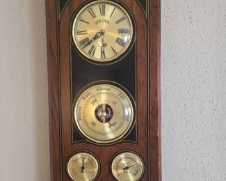Vintage weather station