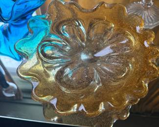 Large yellow bowl with gold flecks venetian