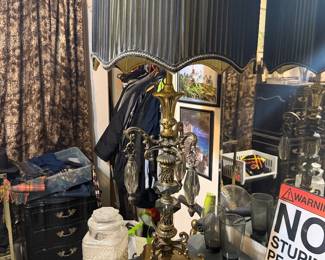 Mid -Century Lamp with grey Crystals