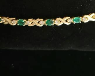 14k natural emerald and diamond bracelet