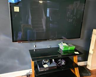 Panasonic TV $30