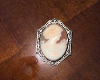 14kt White Gold Large Cameo 