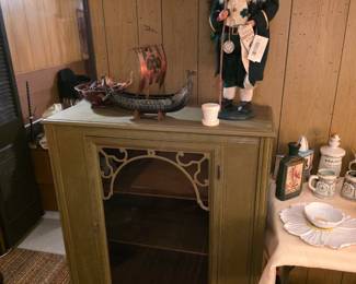 Beautiful antique hutch.