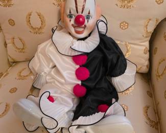Porcelain Clown Music Box Victoria Impex Sitting Clown Doll Collectible 