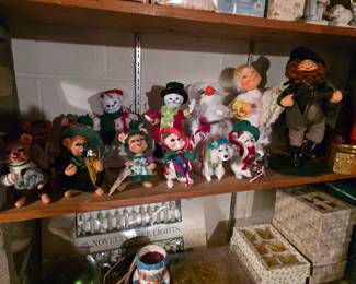 Annalee christmas dolls