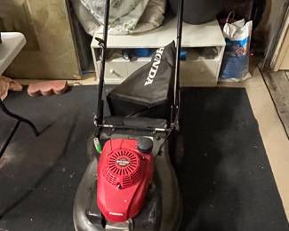 Honda Self propelled Lawnmower
