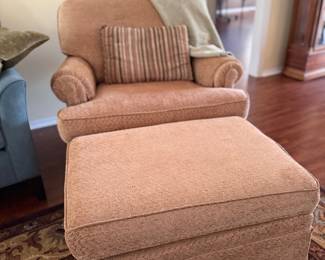 Flexsteel Chair with Ottoman