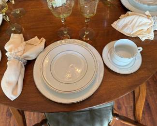 Majestic Ware by Sakura Porcelain China