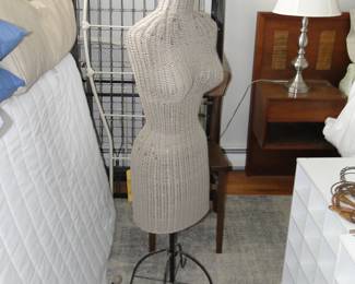 Dress form