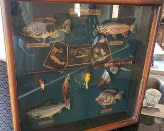 Fishing shadow box