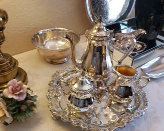 Tea set w tray