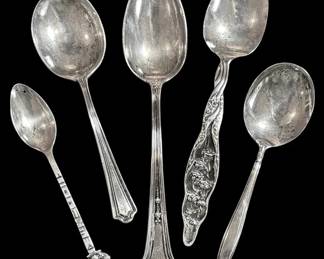 Five Sterling Silver Spoons 74.0g Total