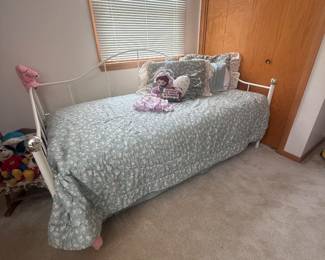 Trundle Bed