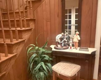 Entrance Table &  Mirror 