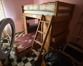 bunk bed