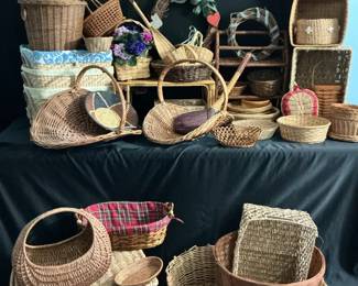 Woven Baskets Galore 