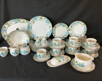 Poppy Trail China Set