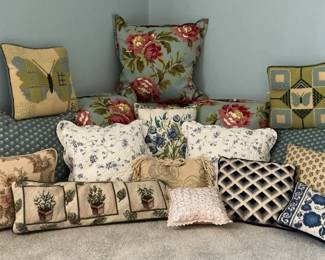 Vintage Throw Pillows