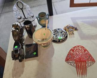 Roseville, home decor