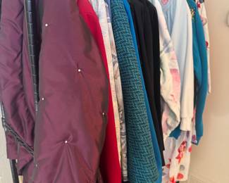 Lots of Women's Clothing