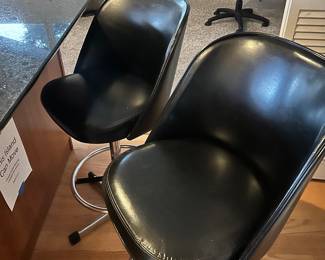 Matching set of mid-century modern bar stools