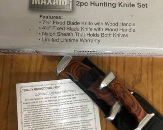 New in box - 2pc Hunting Knife Set