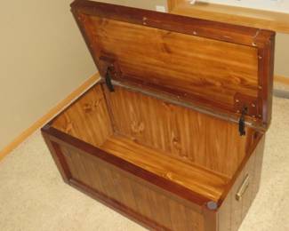 Lot 477. Cedar chest in excellent condition. 36"W x 16"H x 18'D
