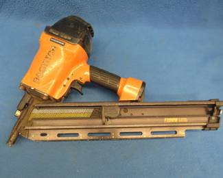 Lot 35. Pneumatic Bostitch F28WW framing nailer
